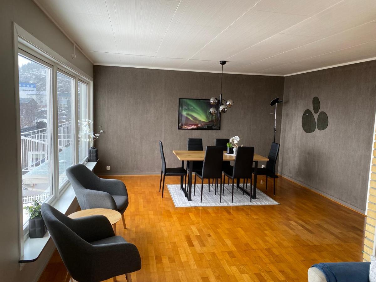 Big Central House, Free Parking, Wifi, 3 Bedrooms Narvik Eksteriør billede